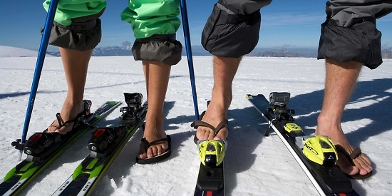 Summer skiing in Zermatt – flip-flops and skis