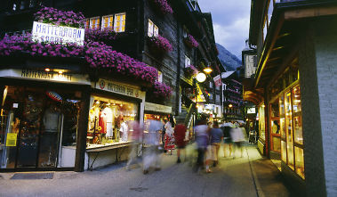 Evenings in Zermatt's romantic, car-free streets